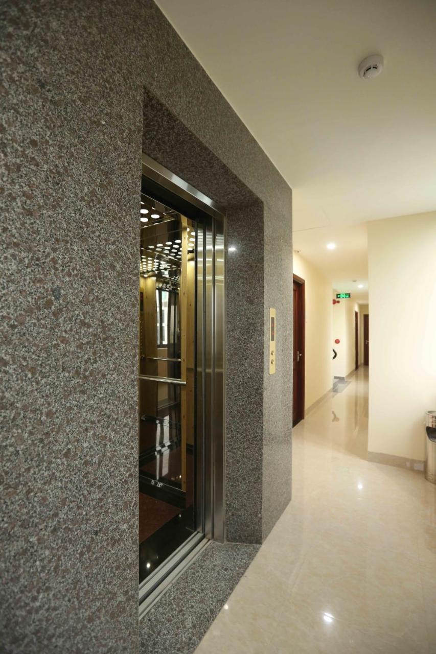 Stars Hotel Дананг Экстерьер фото